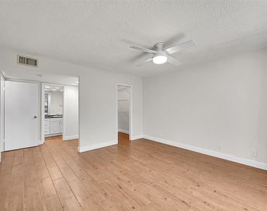 428 Nw 70th Avenue - Photo Thumbnail 17