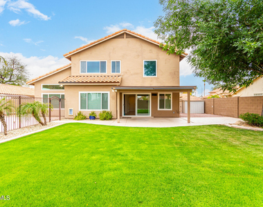 7217 W Crest Lane - Photo Thumbnail 39