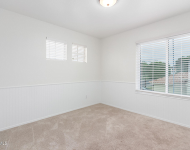 7217 W Crest Lane - Photo Thumbnail 24