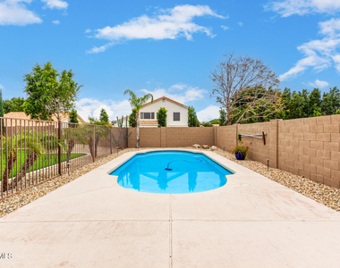 7217 W Crest Lane - Photo Thumbnail 37