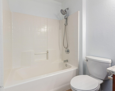 7217 W Crest Lane - Photo Thumbnail 25