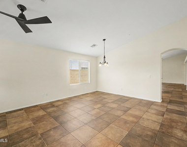 3928 E Blue Sage Road - Photo Thumbnail 5