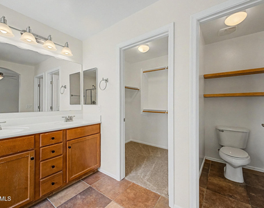 3928 E Blue Sage Road - Photo Thumbnail 17