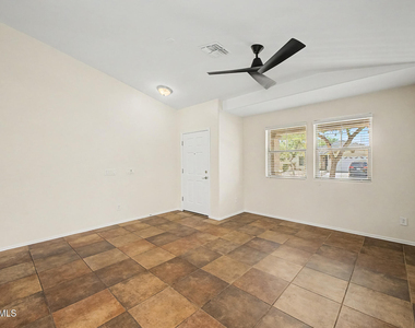 3928 E Blue Sage Road - Photo Thumbnail 4
