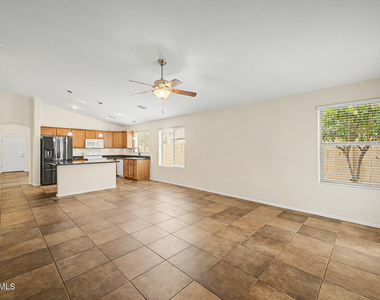 3928 E Blue Sage Road - Photo Thumbnail 9