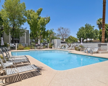 5207 N 24th Street - Photo Thumbnail 24