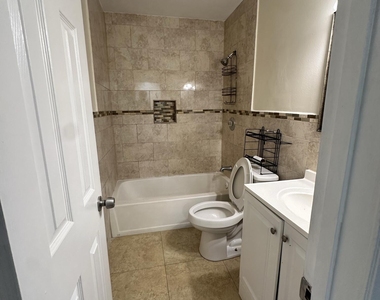 5614 Blueberry Court - Photo Thumbnail 9