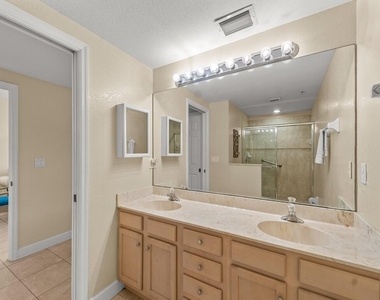 4210 Gator Trace Avenue - Photo Thumbnail 19