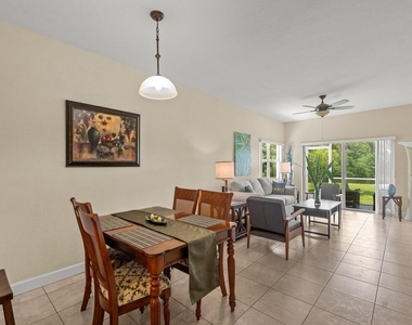4210 Gator Trace Avenue - Photo Thumbnail 6