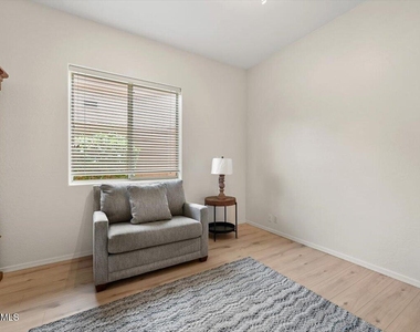 22393 N 76th Place - Photo Thumbnail 22