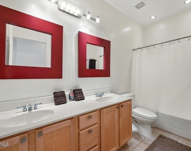 22393 N 76th Place - Photo Thumbnail 20
