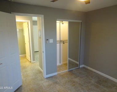 3026 E Brill Street - Photo Thumbnail 8