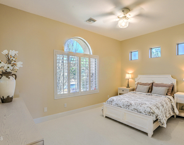9780 E Preserve Way - Photo Thumbnail 31