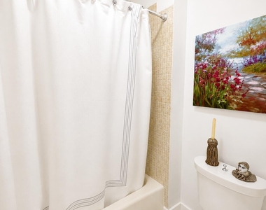 5570 Tamberlane Circle - Photo Thumbnail 3