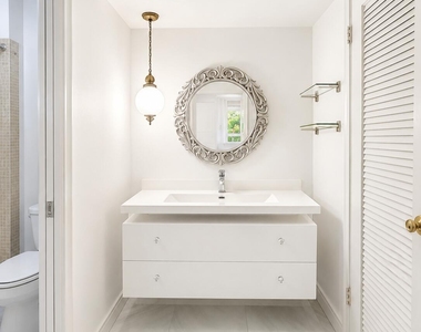 5570 Tamberlane Circle - Photo Thumbnail 2