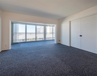 3101 Ne 47th Court - Photo Thumbnail 10