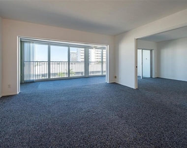 3101 Ne 47th Court - Photo Thumbnail 9