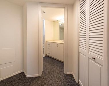 3101 Ne 47th Court - Photo Thumbnail 14