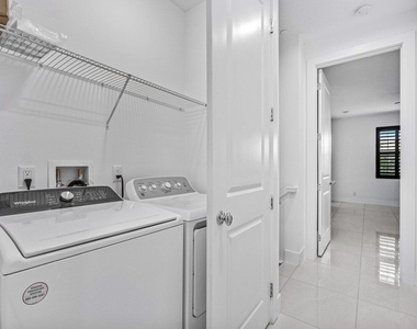 7115 Edison Place - Photo Thumbnail 43