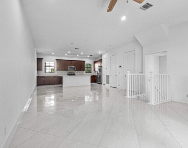 7115 Edison Place - Photo Thumbnail 19