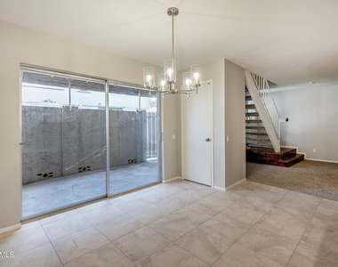 5618 S Captain Kidd Court - Photo Thumbnail 7