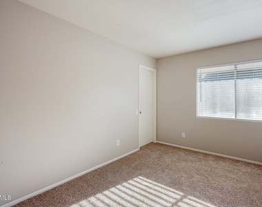 5618 S Captain Kidd Court - Photo Thumbnail 22