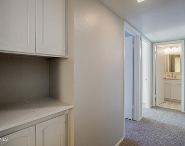 5618 S Captain Kidd Court - Photo Thumbnail 21