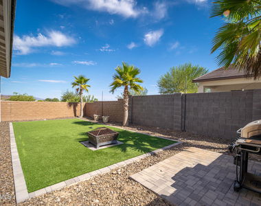 18161 W Windmere Drive - Photo Thumbnail 30