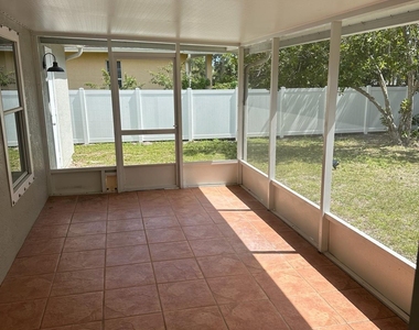 2150 Sw Biella Avenue - Photo Thumbnail 14