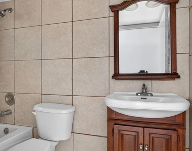 2141 Ne 42nd Street - Photo Thumbnail 13