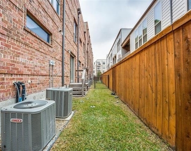 5017 Manett Street - Photo Thumbnail 18