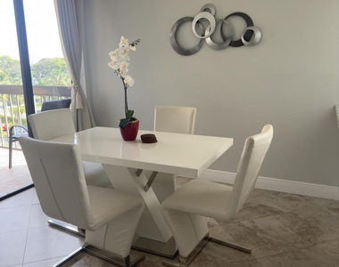 955 Dotterel Road - Photo Thumbnail 9