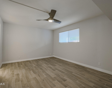 3640 N 70th Street - Photo Thumbnail 15