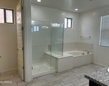2263 S Agnes Lane - Photo Thumbnail 3