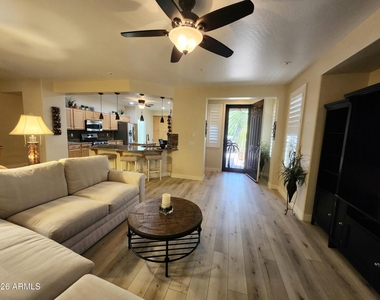 12864 W Hedge Hog Place - Photo Thumbnail 2