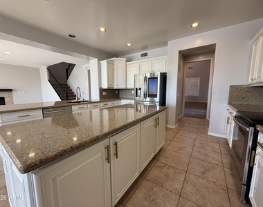 4287 S Kimberlee Drive - Photo Thumbnail 13