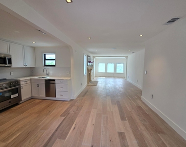 3809 S Olive Avenue - Photo Thumbnail 5