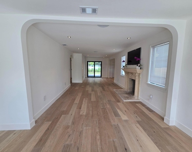 3809 S Olive Avenue - Photo Thumbnail 1