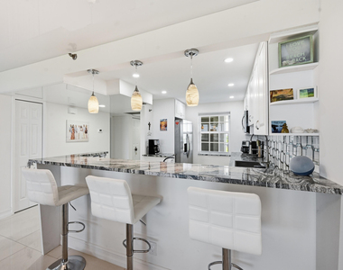 4015 W Palm Aire Drive - Photo Thumbnail 45