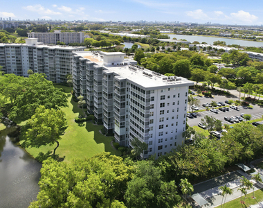 4015 W Palm Aire Drive - Photo Thumbnail 39