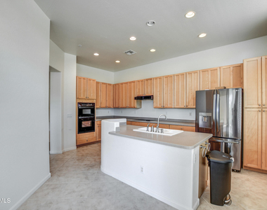 7910 E Cholla Street - Photo Thumbnail 43