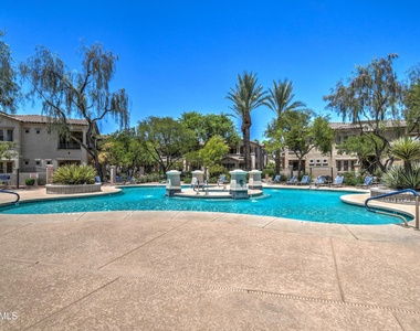 7910 E Cholla Street - Photo Thumbnail 9