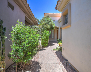 7910 E Cholla Street - Photo Thumbnail 5