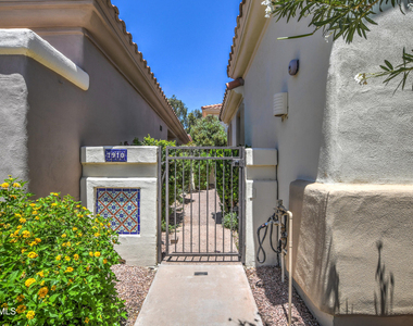 7910 E Cholla Street - Photo Thumbnail 4