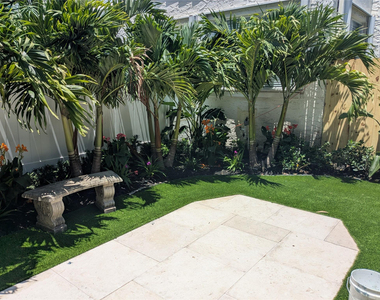 21 Se 11th Avenue - Photo Thumbnail 1