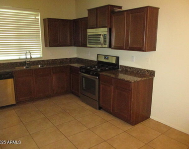 3449 S Falcon Drive - Photo Thumbnail 6