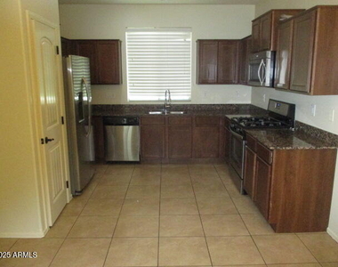 3449 S Falcon Drive - Photo Thumbnail 5