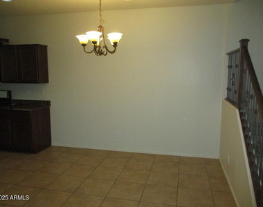 3449 S Falcon Drive - Photo Thumbnail 4