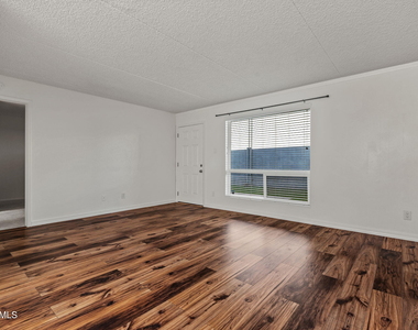 7141 N 16th Street - Photo Thumbnail 21