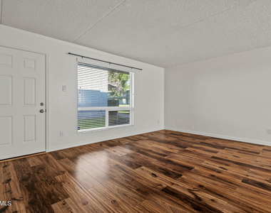 7141 N 16th Street - Photo Thumbnail 23